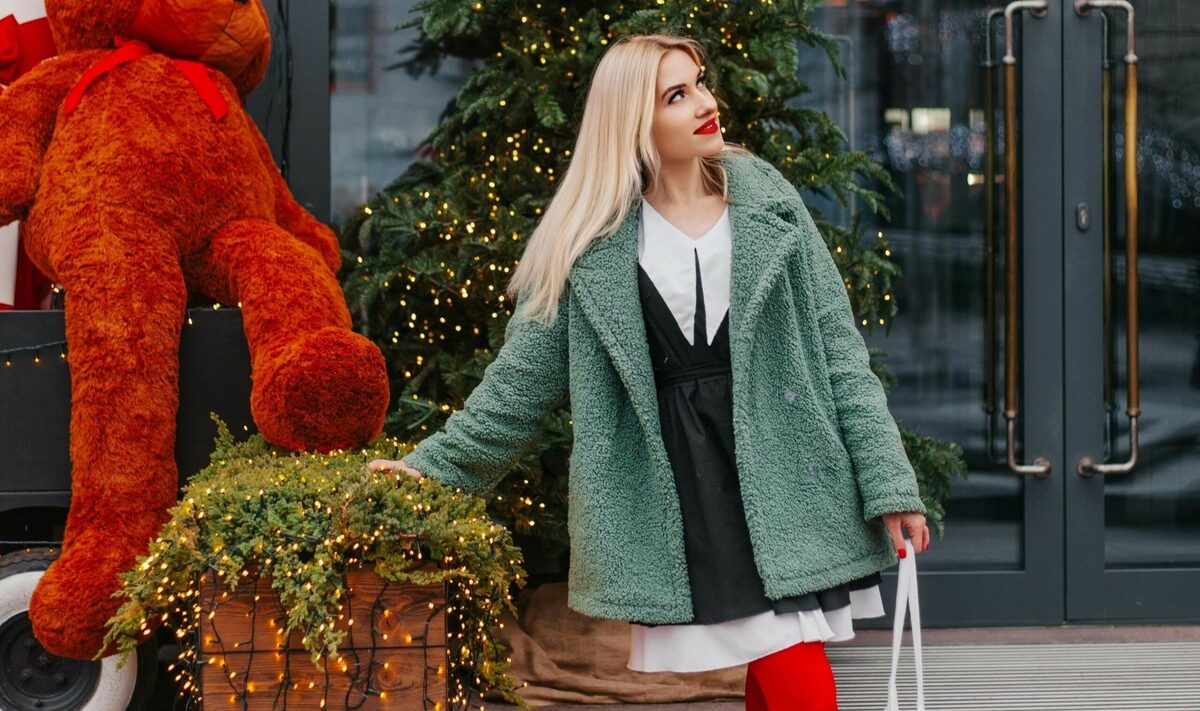 Christmas Shopping with Your Date