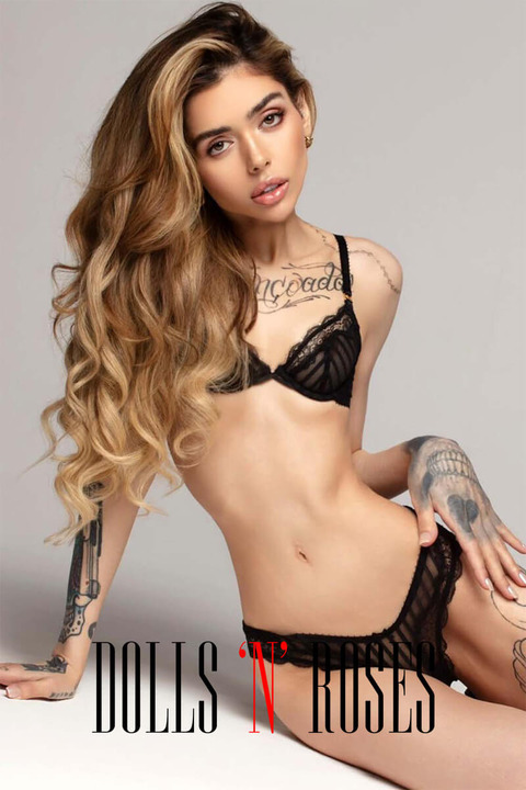 Estefani - High Class Blonde Escort