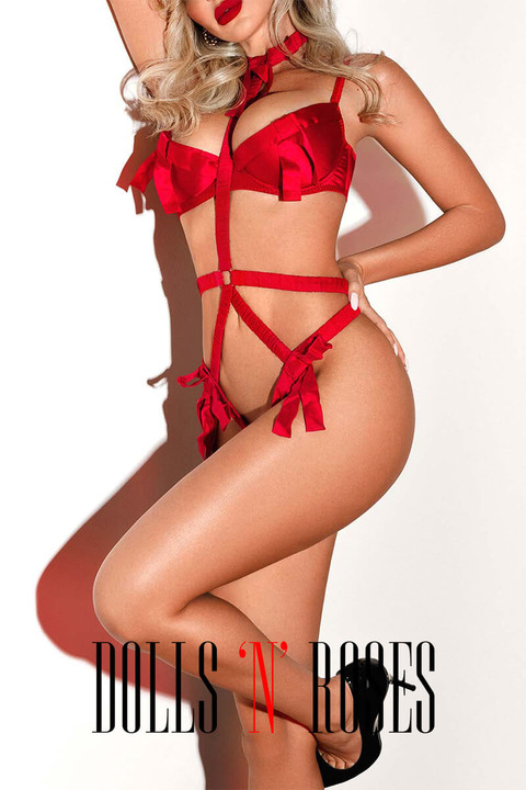 Yolly - High Class Escort