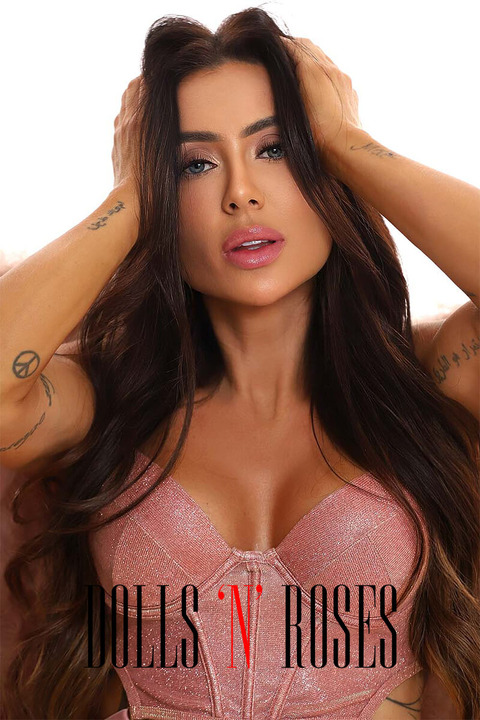 Danaya - High Class Busty Escort