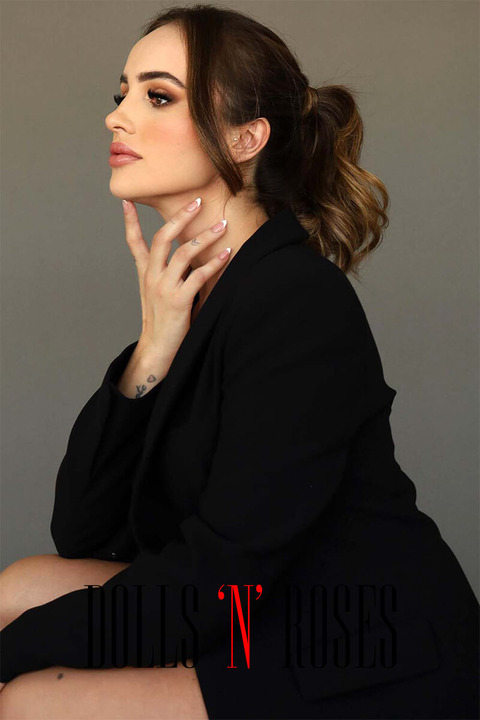Zaya - High Class Persian Escort