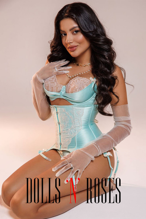 Azi - High Class Escort